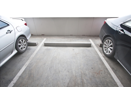 Undercover Car Park in Bondi 10 mins from Beach