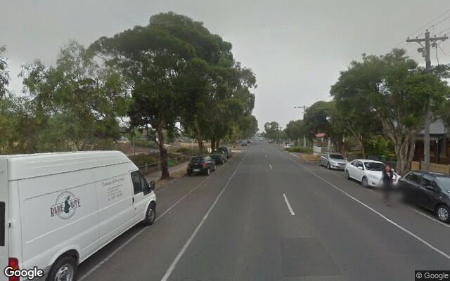 Indoor lot parking on Dennis St in Northcote Indoor lot parking on Dennis St in Northcote